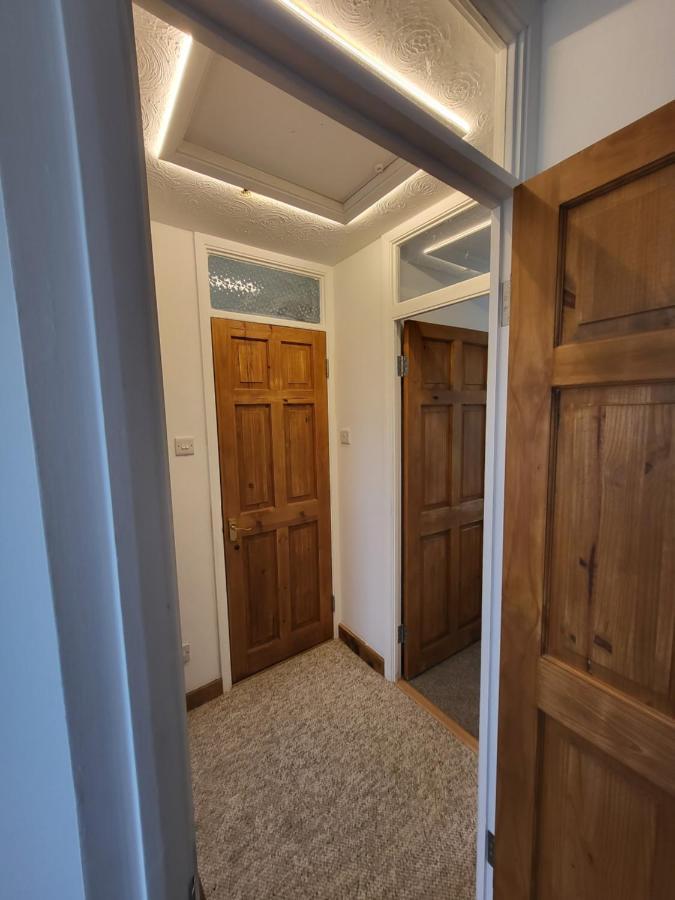 A Great Place For You And Your Dog To Stay Falmouth Exterior photo